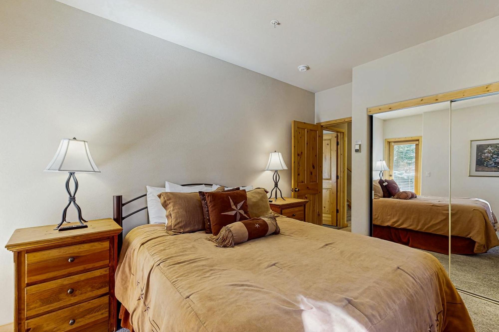 Twin Elk Lodge Breckenridge Room photo